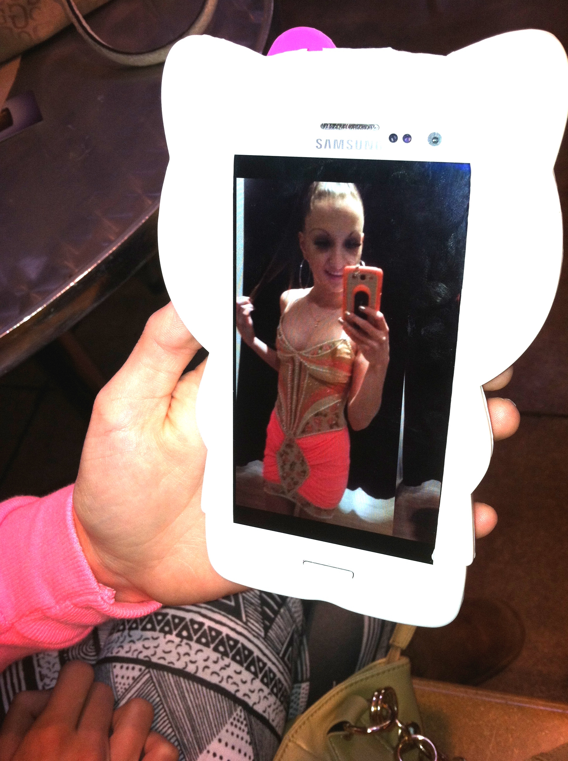 IMG_2528 Melissa Hello Kitty Facing Phone Selfie b
